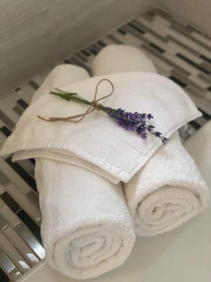 كاناب The Flagstone Boutique Inn & Suites المظهر الخارجي الصورة