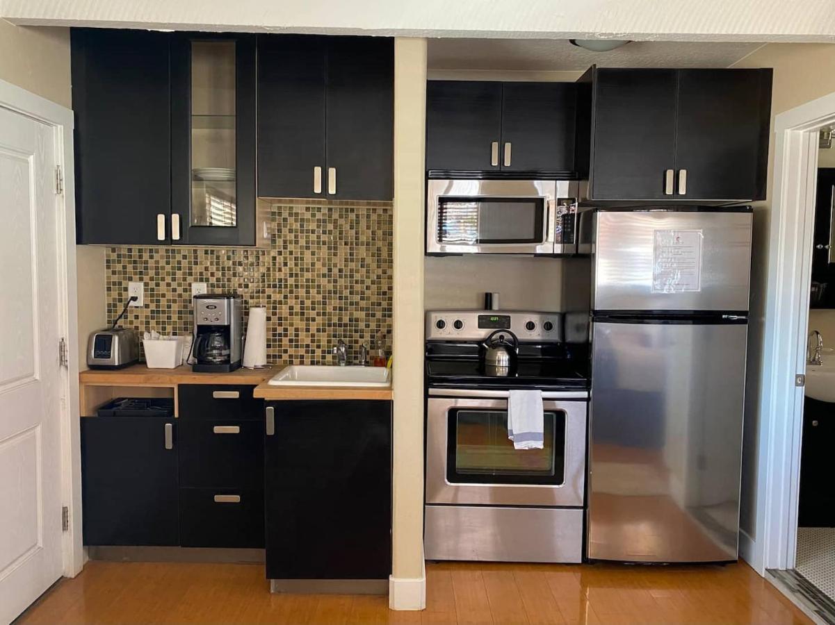كاناب The Flagstone Boutique Inn & Suites المظهر الخارجي الصورة