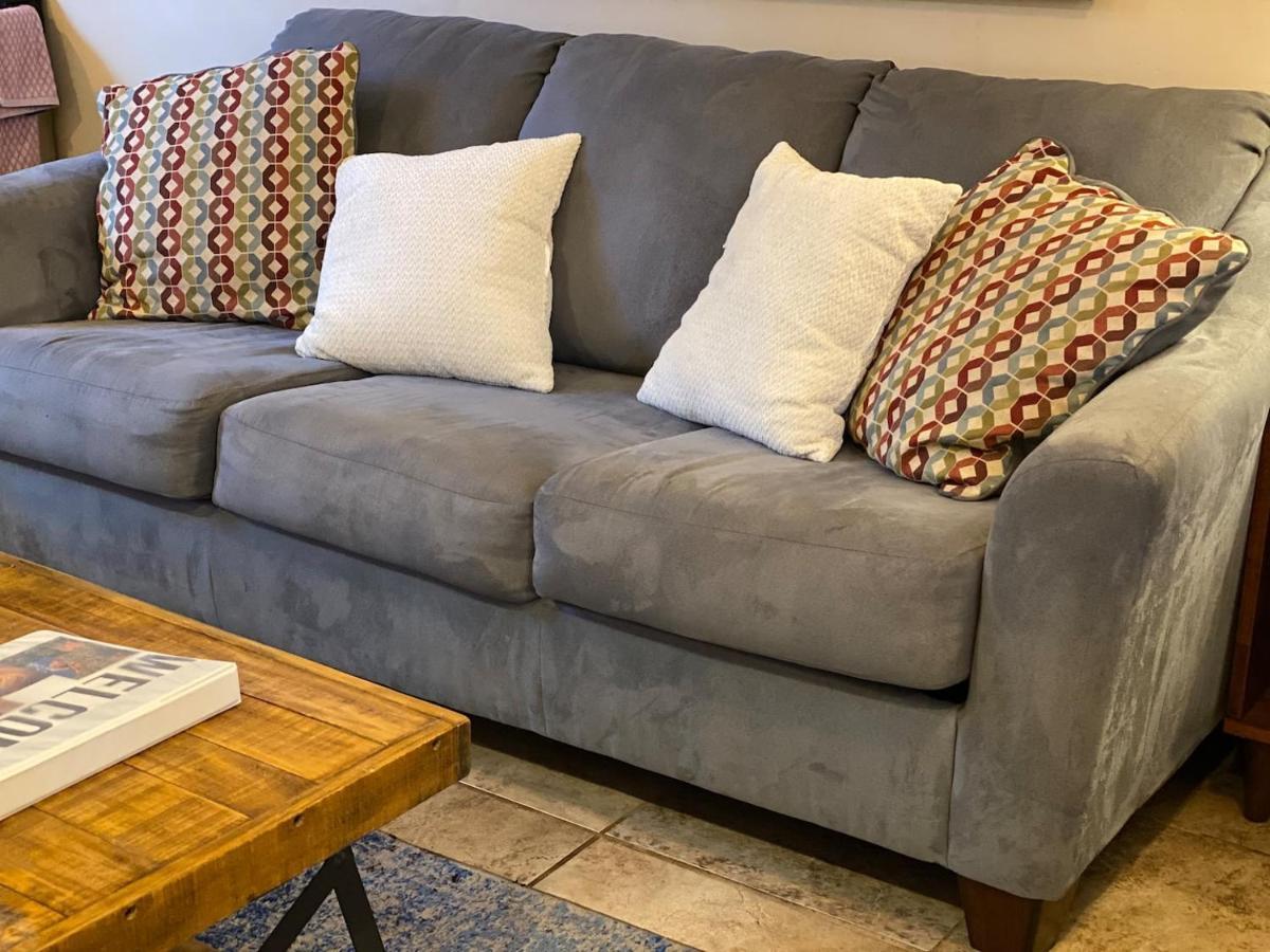 كاناب The Flagstone Boutique Inn & Suites المظهر الخارجي الصورة
