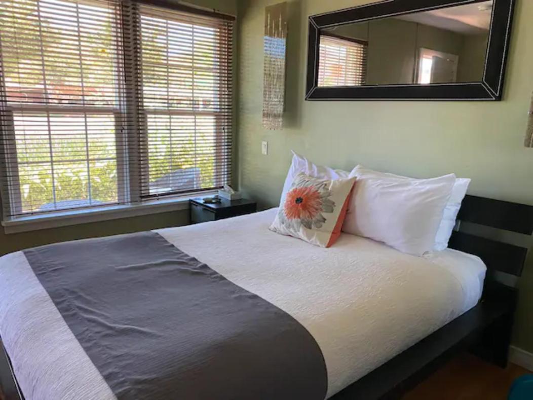 كاناب The Flagstone Boutique Inn & Suites المظهر الخارجي الصورة