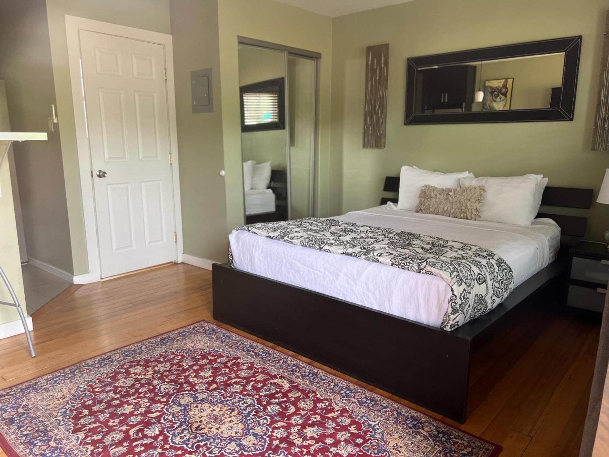 كاناب The Flagstone Boutique Inn & Suites المظهر الخارجي الصورة
