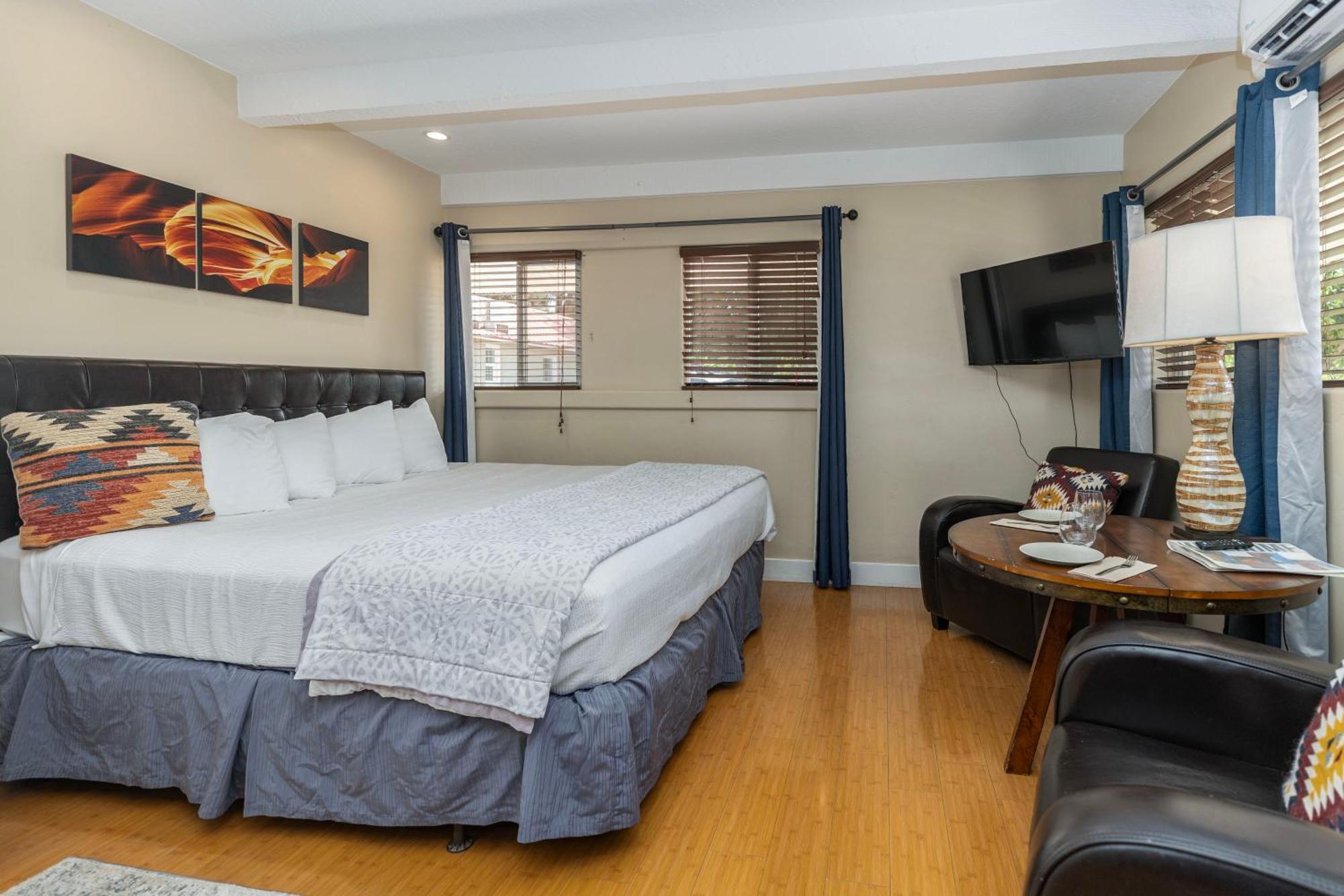 كاناب The Flagstone Boutique Inn & Suites المظهر الخارجي الصورة