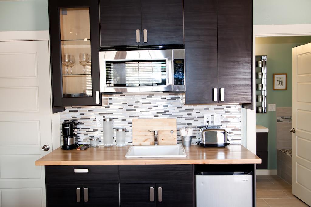 كاناب The Flagstone Boutique Inn & Suites الغرفة الصورة