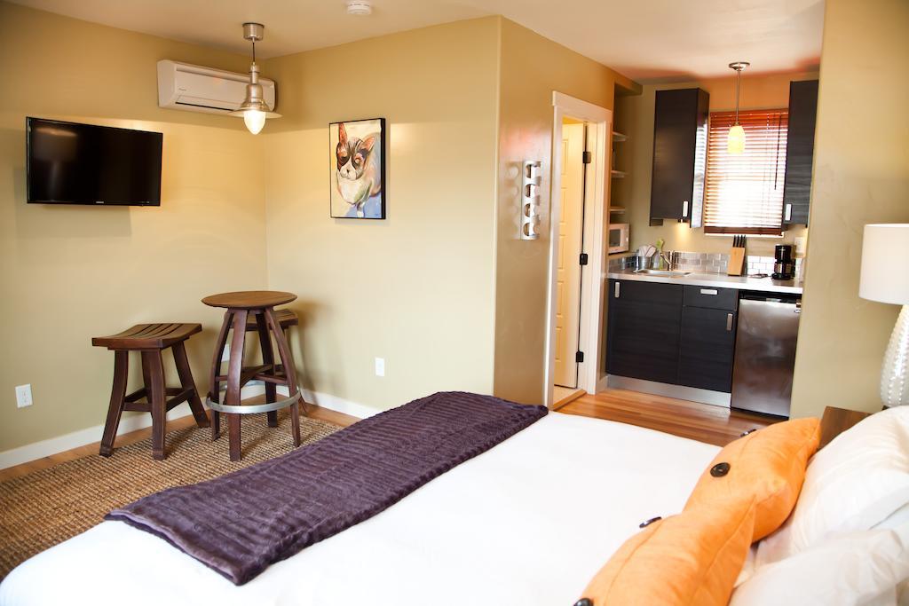 كاناب The Flagstone Boutique Inn & Suites المظهر الخارجي الصورة